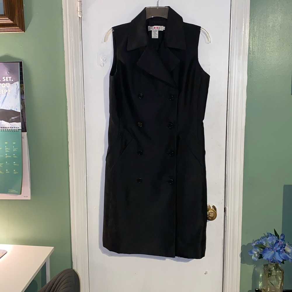 Isaac Mizrahi dress